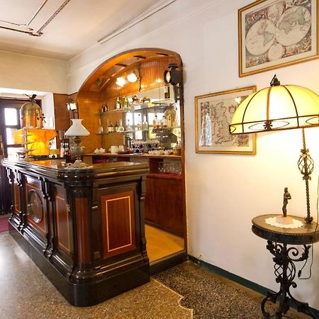 Albergo Cavallino Tortona Eksteriør billede
