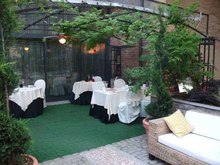Albergo Cavallino Tortona Eksteriør billede